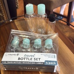 Travel Bottle Set - 7 plastic bottles